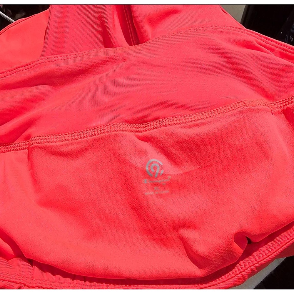 CHAMPION Women’s XL Coral Athletic Shorts with Mesh Detail and Built-In Liner - Picture 7 of 10